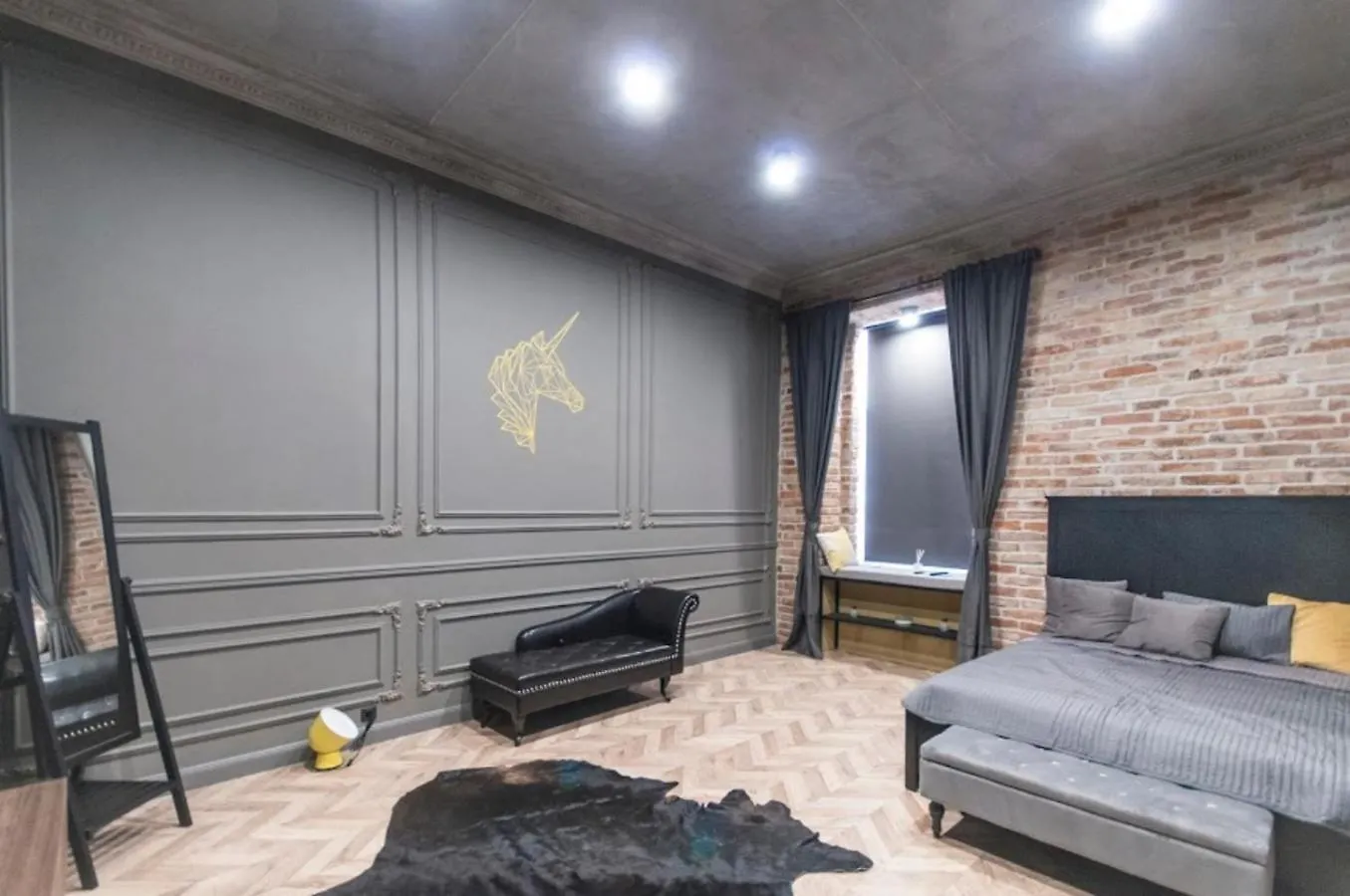 Geometric Luxury Apartment In The Center With 3Br Budapest